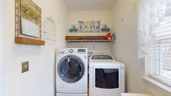 $829,000 | 186 Bernstein Boulevard, Center Moriches, NY 11934