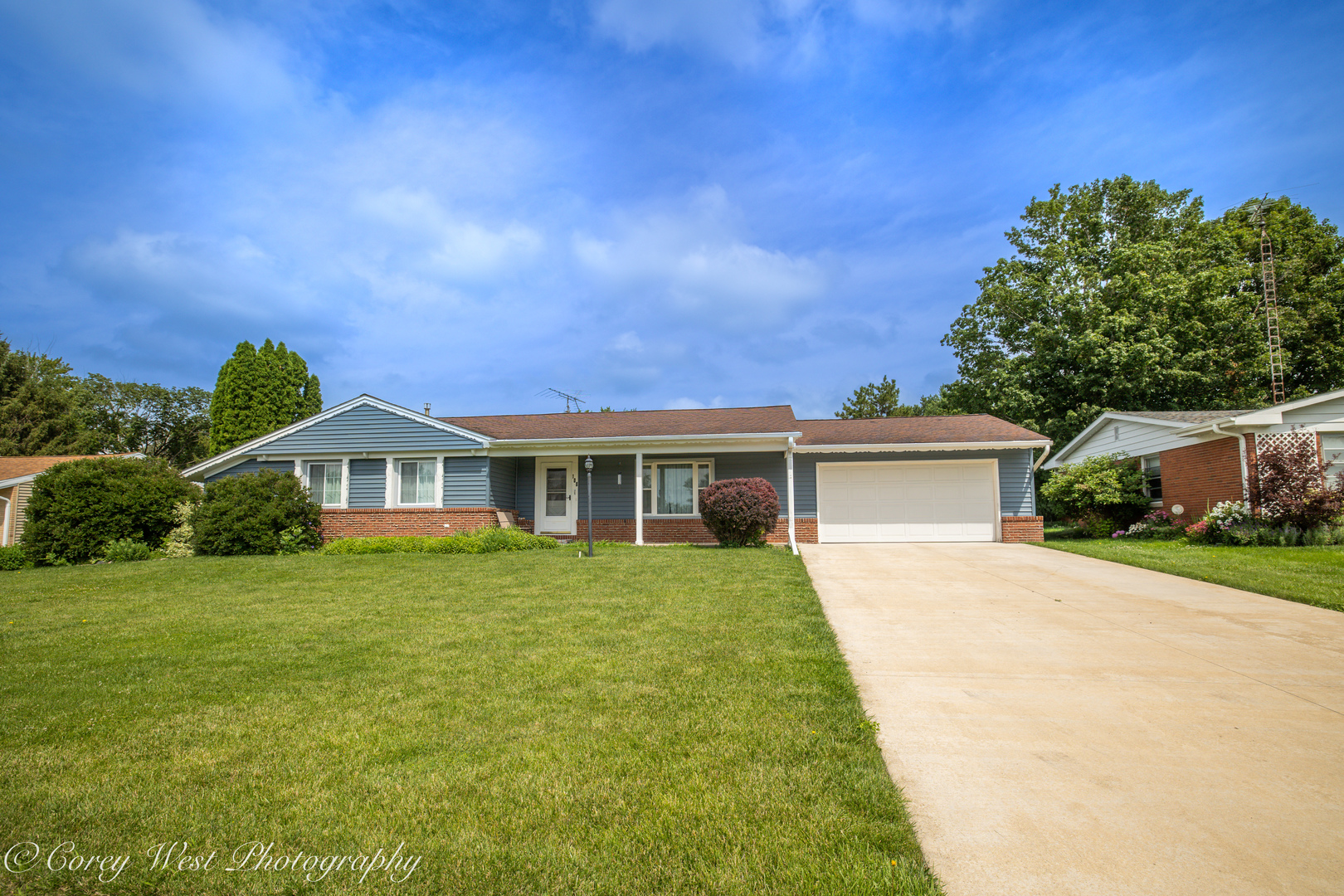 108 Shirley Avenue Rochelle, IL 61068 - Photo 2 of 18
