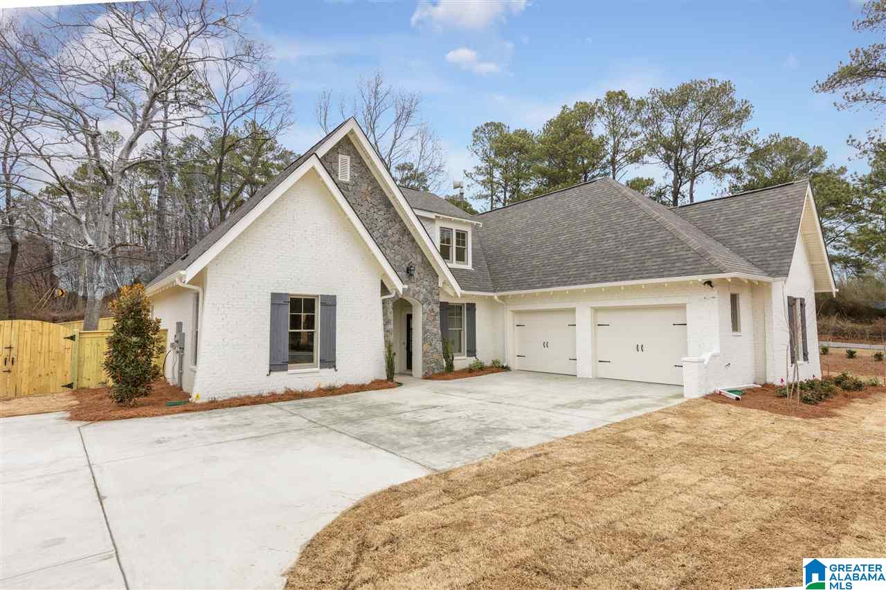 2915 Altadena Ridge Drive Birmingham, AL 35243 - Photo 2 of 36