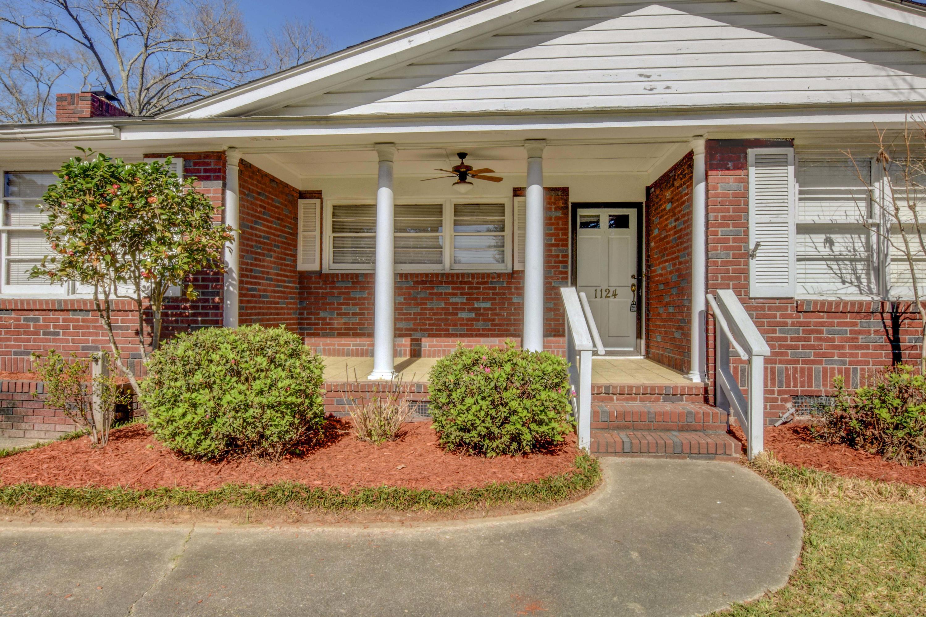 1124 John Rutledge Avenue Hanahan, SC 29410 - Photo 2 of 21 1-46