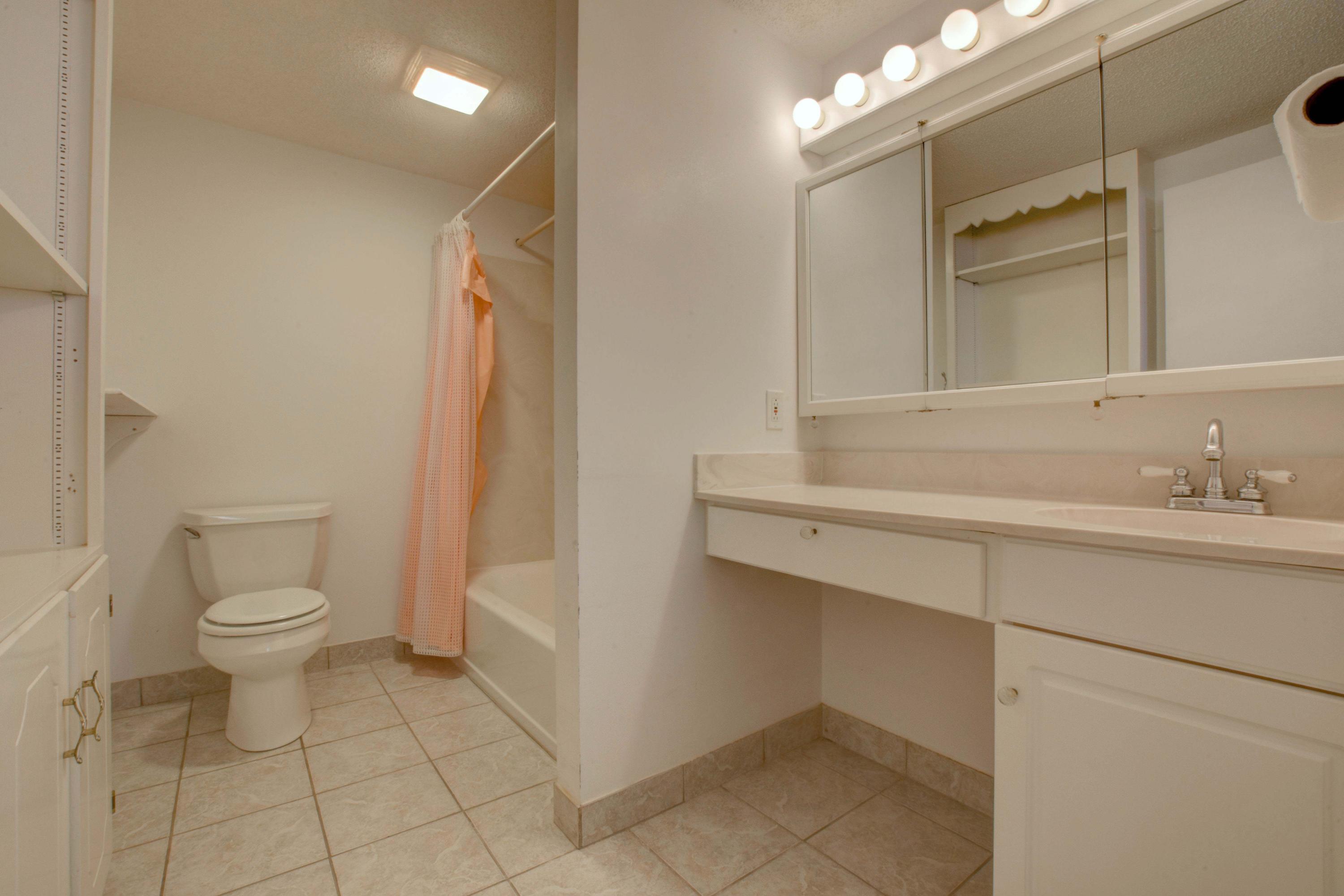 1124 John Rutledge Avenue Hanahan, SC 29410 - Photo 15 of 21 1-25