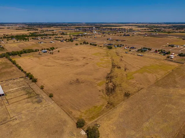 a view of an ocean beach