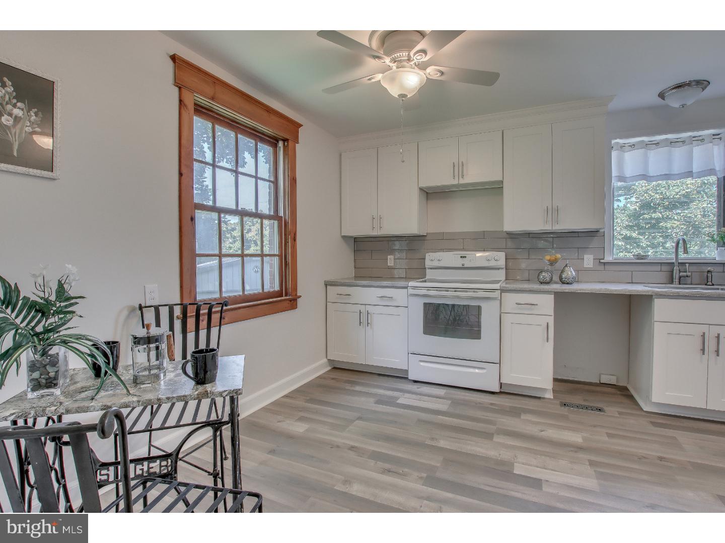 2434 Dale Road Huntingdon Valley, PA 19006 - Photo 6 of 15