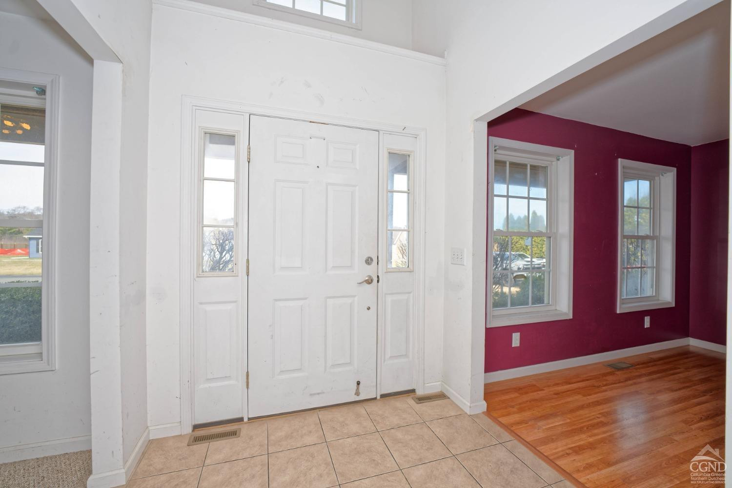 24 Laura Lane Ravena, NY 12143 - Photo 3 of 53 Photo 3