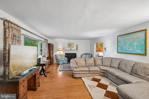 $899,900 | 380 Sycamore Mills Road, Media, PA 19063