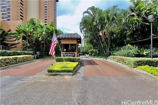 $2,000 | 5333 Likini Street, Unit 211, Honolulu, HI 96818