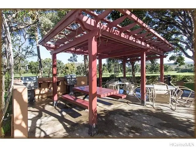 $2,000 | 5333 Likini Street, Unit 211, Honolulu, HI 96818