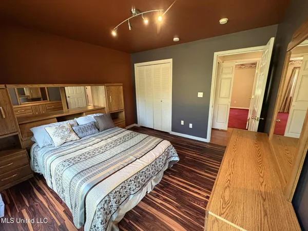 $930,000 | 22473 Yankee Town Road, Saucier, MS 39574
