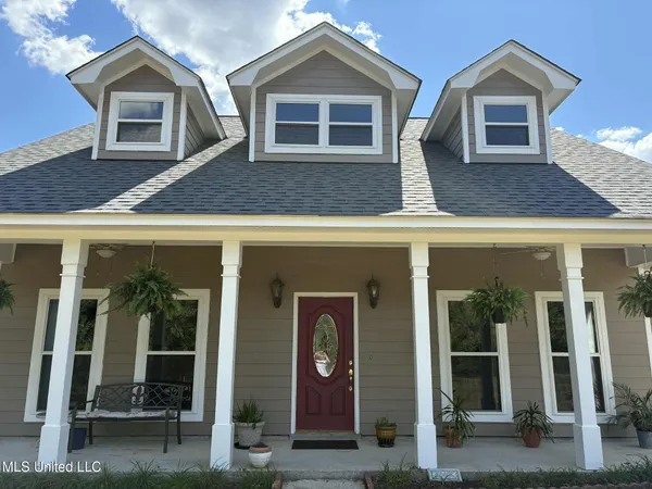 $930,000 | 22473 Yankee Town Road, Saucier, MS 39574