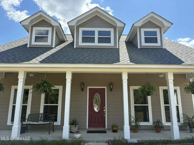 $950,000 | 22473 Yankee Town Road, Saucier, MS 39574