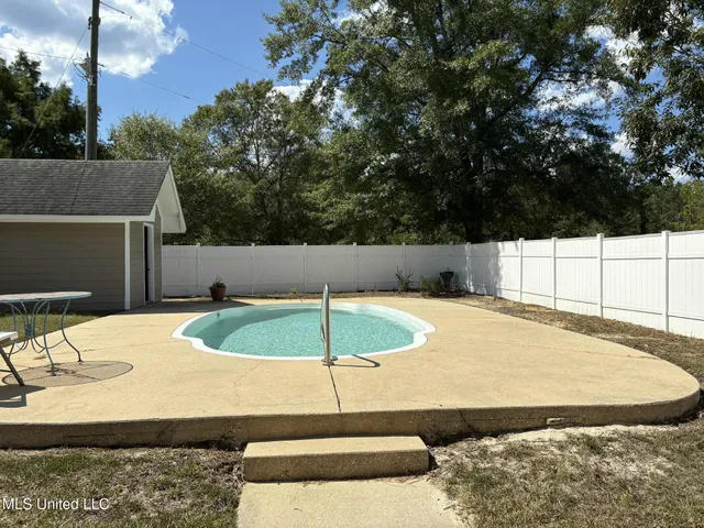 $950,000 | 22473 Yankee Town Road, Saucier, MS 39574