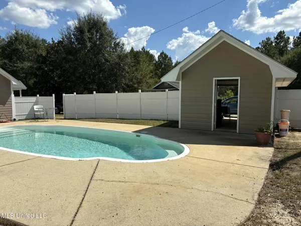 $930,000 | 22473 Yankee Town Road, Saucier, MS 39574