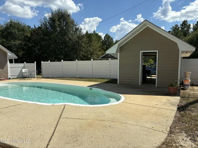 $950,000 | 22473 Yankee Town Road, Saucier, MS 39574