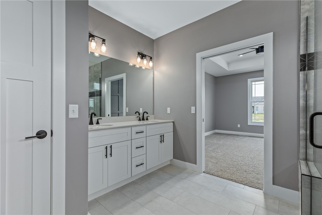 13241 Country Club Road Effingham, IL 62401 - Photo 17 of 41 Gallery Image 17