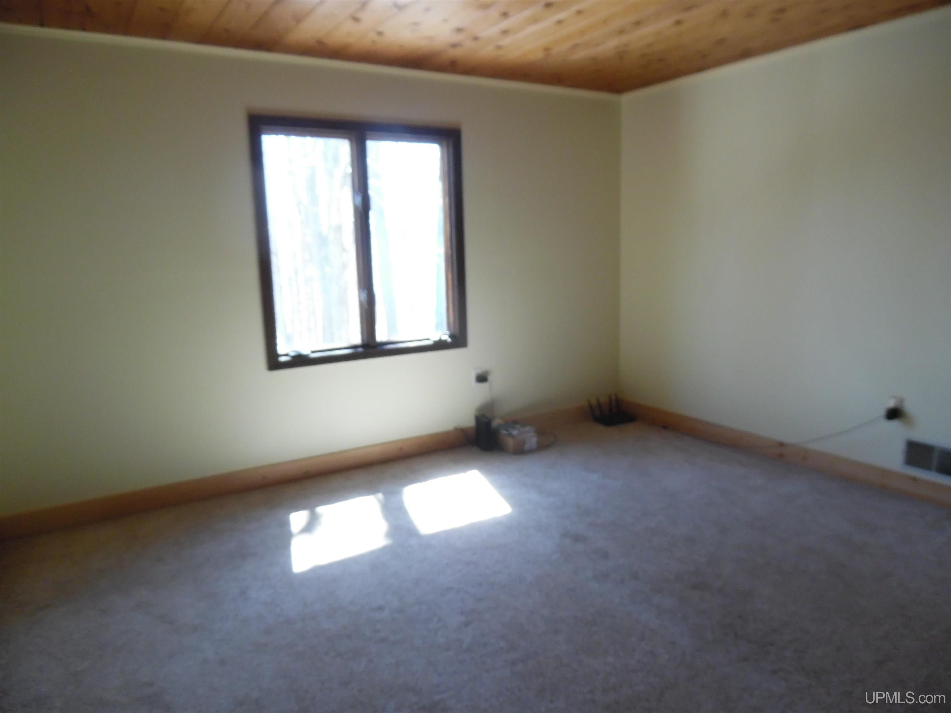 21781 Peepsock Road Houghton, MI 49931 - Photo 18 of 35