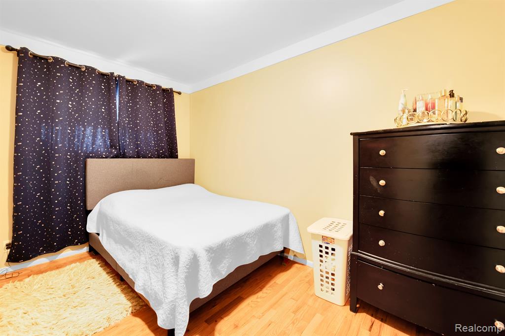 12928 Martin Road Warren, MI 48088 - Photo 14 of 21 Gallery Image 14
