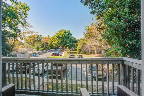 $2,200 | 1402 Camp Road, Unit 16F, Charleston, SC 29412