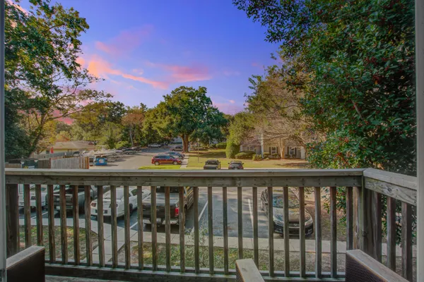 $2,200 | 1402 Camp Road, Unit 16F, Charleston, SC 29412