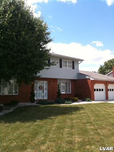 3055 Glendon Road Bethlehem, PA 18017 - Photo 2 of 23