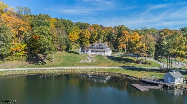 $3,295,000 | 1 Brook Valley Terrace, Kinnelon, NJ 07405