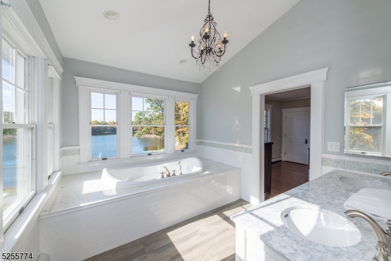 1 Brook Valley Terrace Kinnelon, NJ 07405 - Photo 17 of 39