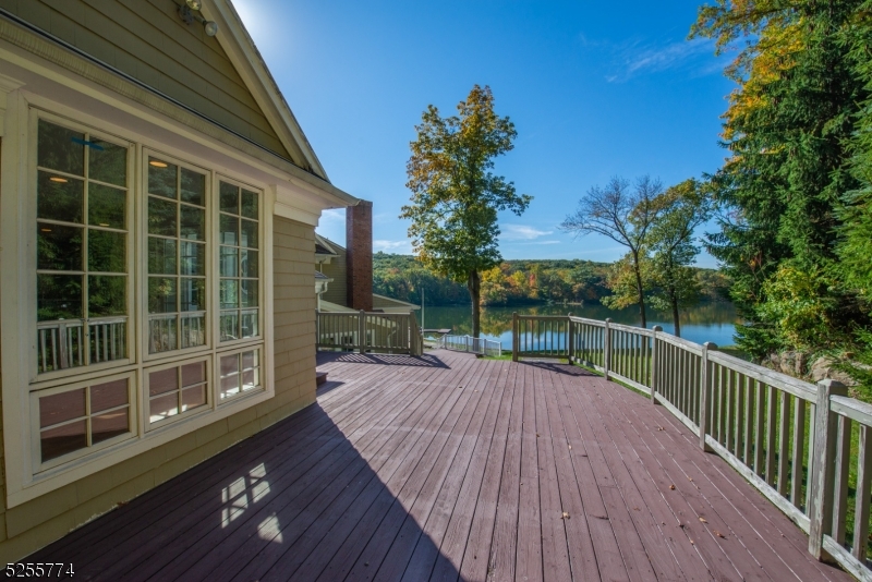 1 Brook Valley Terrace Kinnelon, NJ 07405 - Photo 21 of 39