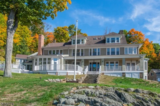 $3,295,000 | 1 Brook Valley Terrace, Kinnelon, NJ 07405