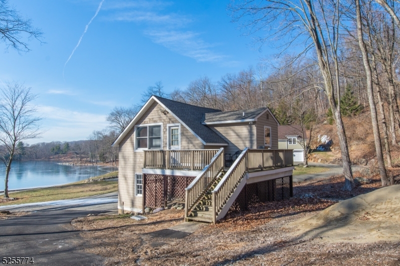 1 Brook Valley Terrace Kinnelon, NJ 07405 - Photo 25 of 39