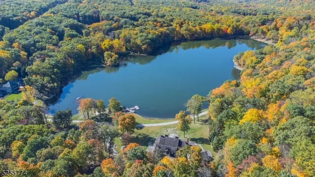 $3,295,000 | 1 Brook Valley Terrace, Kinnelon, NJ 07405