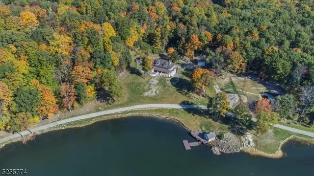 $3,295,000 | 1 Brook Valley Terrace, Kinnelon, NJ 07405