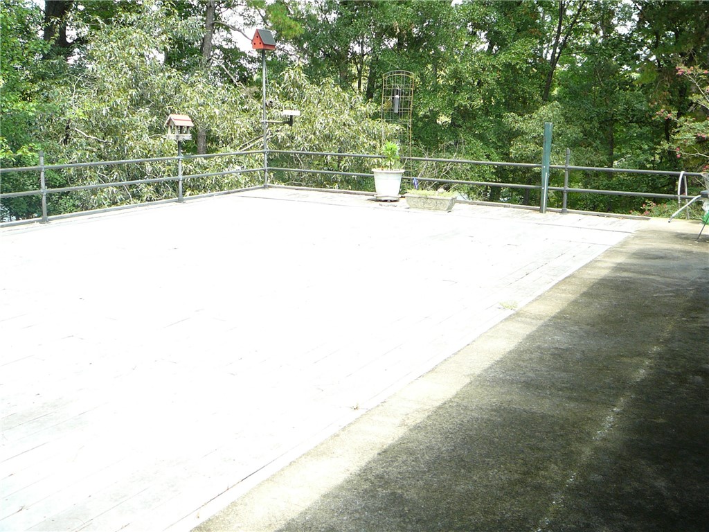 1405 Shirley Drive Anderson, SC 29621 - Photo 12 of 33