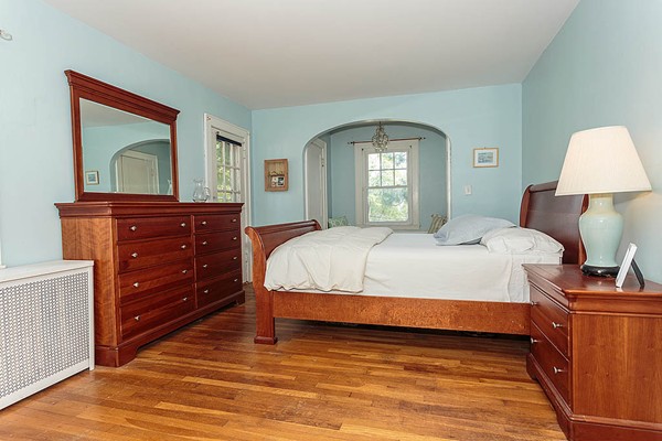 6 Hurd Road Belmont, MA 02478 - Photo 7 of 11 Gallery Image 7