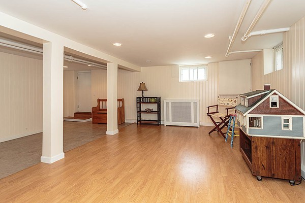 6 Hurd Road Belmont, MA 02478 - Photo 10 of 11 Gallery Image 10