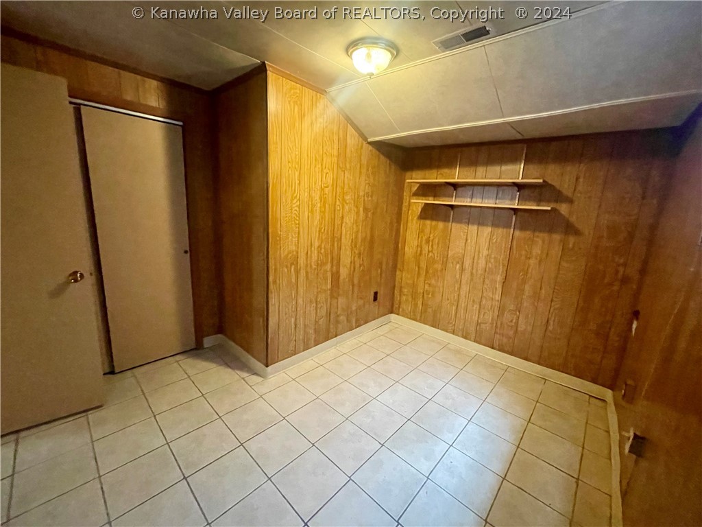 209 Simmons Drive Ripley, WV 25271 - Photo 12 of 17 Gallery Image 12