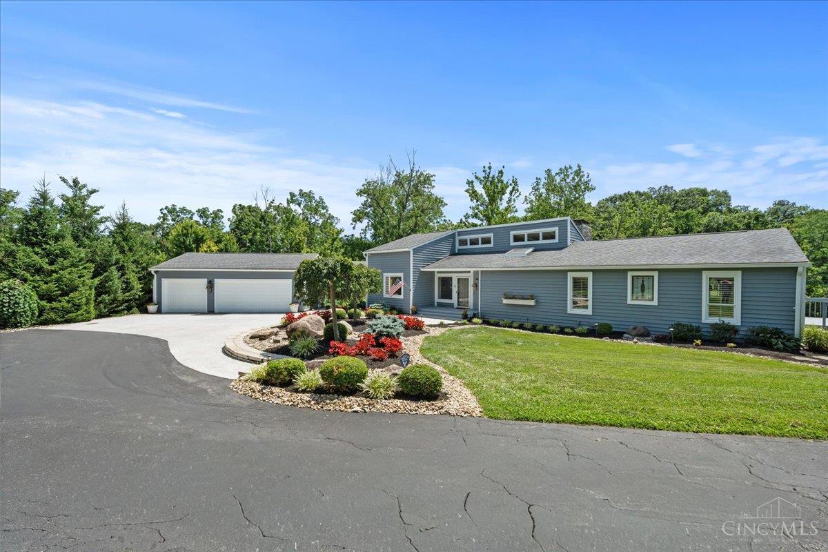 2558 Western Row Road Maineville, OH 45039 - Photo 2 of 71