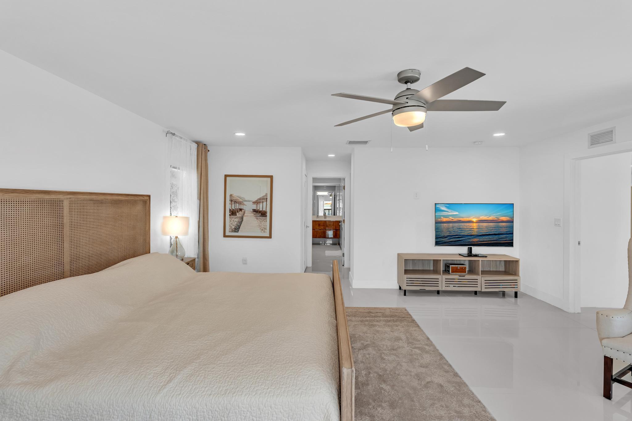 2888 Northeast 33rd Street Lighthouse Point, FL 33064 - Photo 69 of 129 FPP00351