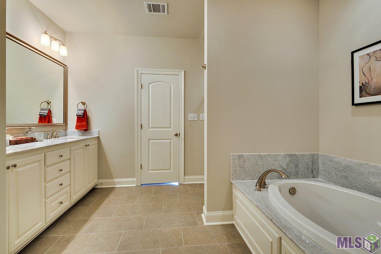 2140 Powerbrook Drive Baton Rouge, LA 70816 - Photo 6 of 15 Gallery Image 6