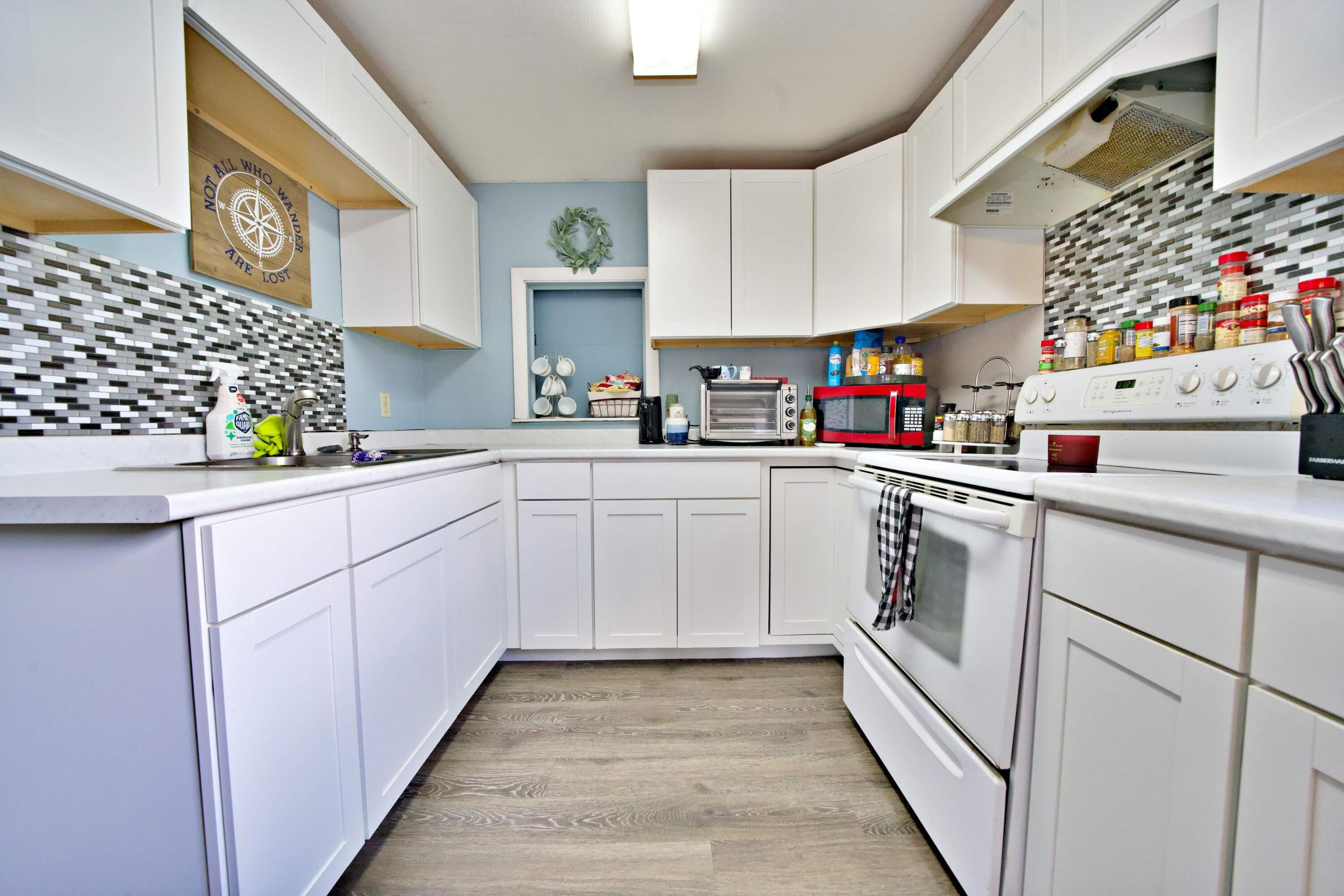 122 Thornton Road Bangor, ME 04401 - Photo 4 of 17 C06C852E-63F7-4668-85C9-673B2D8AD891