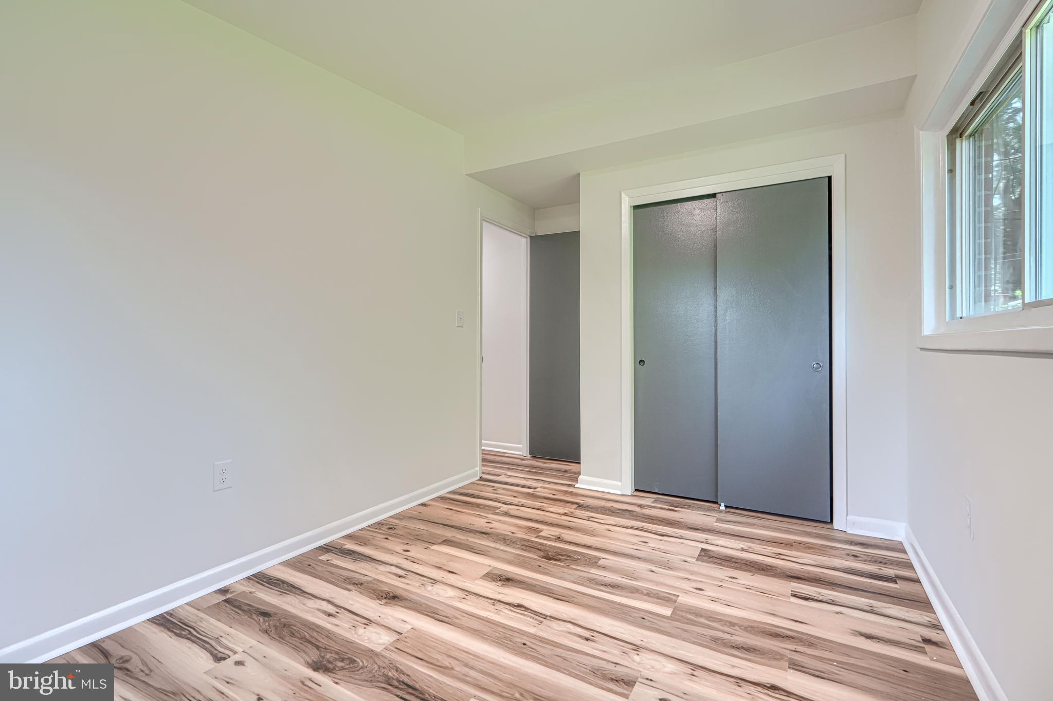 6821 Barnett Road Baltimore, MD 21239 - Photo 21 of 41