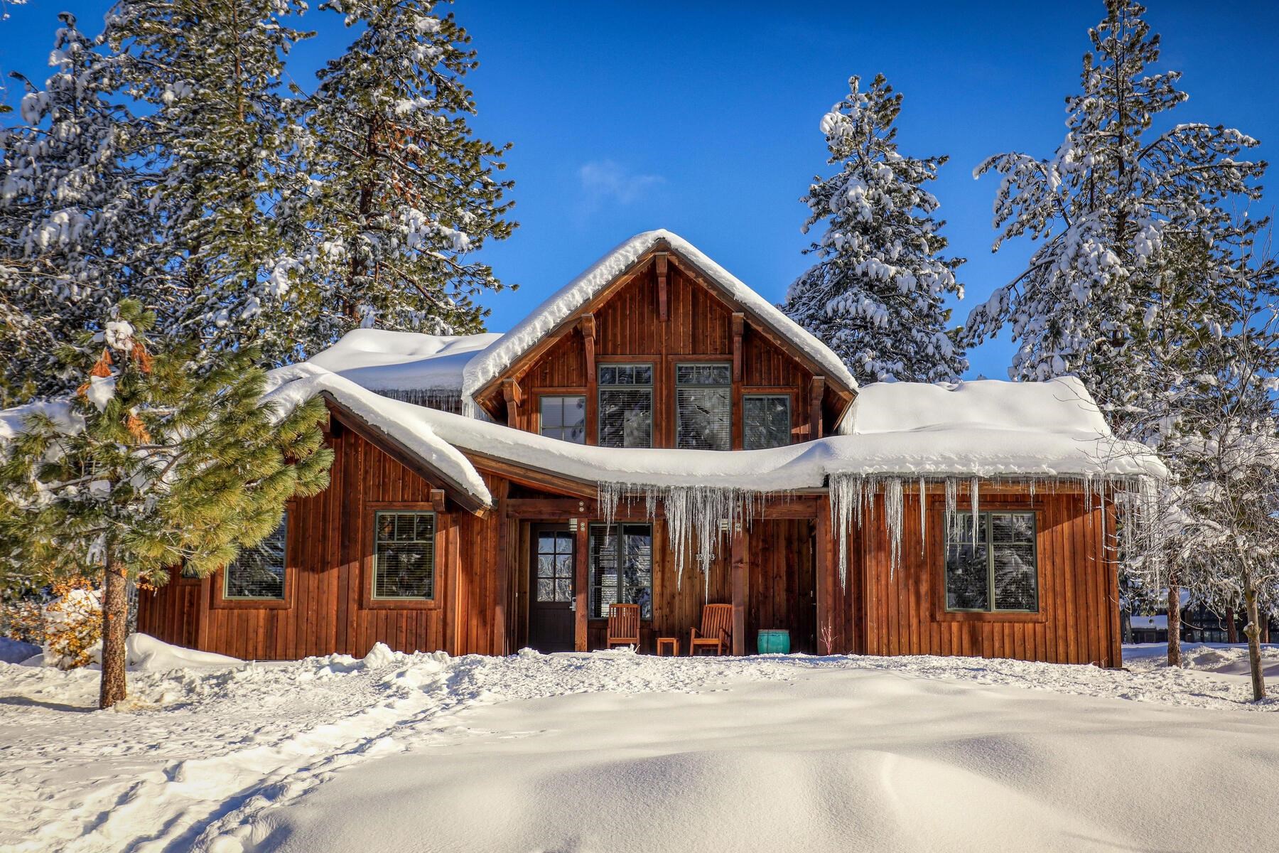 12247 Lookout Loop, Unit F603 Truckee, CA 96161 - Photo 4 of 28 a front view of a house with a yard