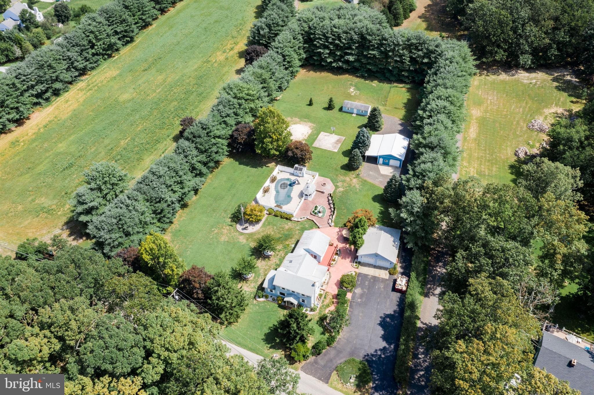 86 Hopkins Road New Egypt, NJ 08533 - Photo 4 of 37 an aerial view of ocean