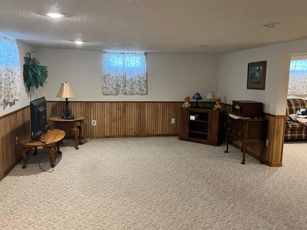$159,500 | 288 Locust Street, Dawson, MN 56232