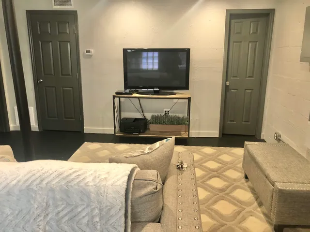 $1,100 | 1617 South Adams Street, Tallahassee, FL 32301