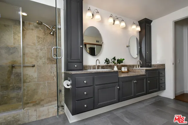 a bathroom with a bathtub