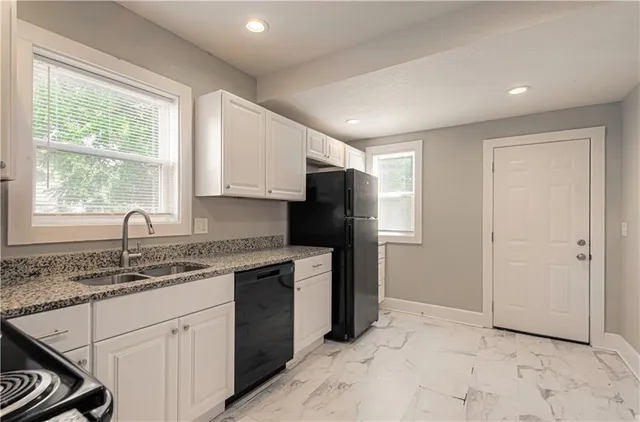 $169,999 | 3411 Agnes Avenue, Kansas City, MO 64128