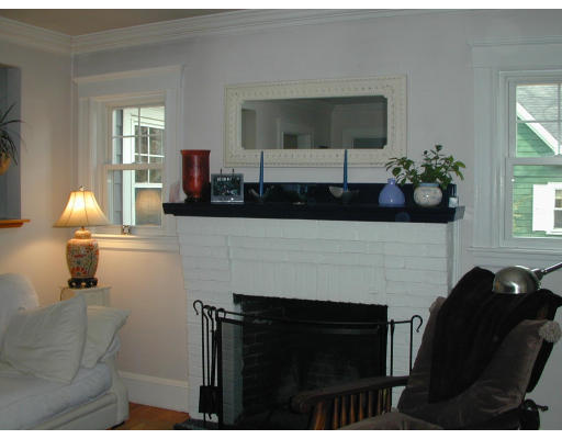 26 Bryn Mawr Road Wellesley, MA 02482 - Photo 4 of 4