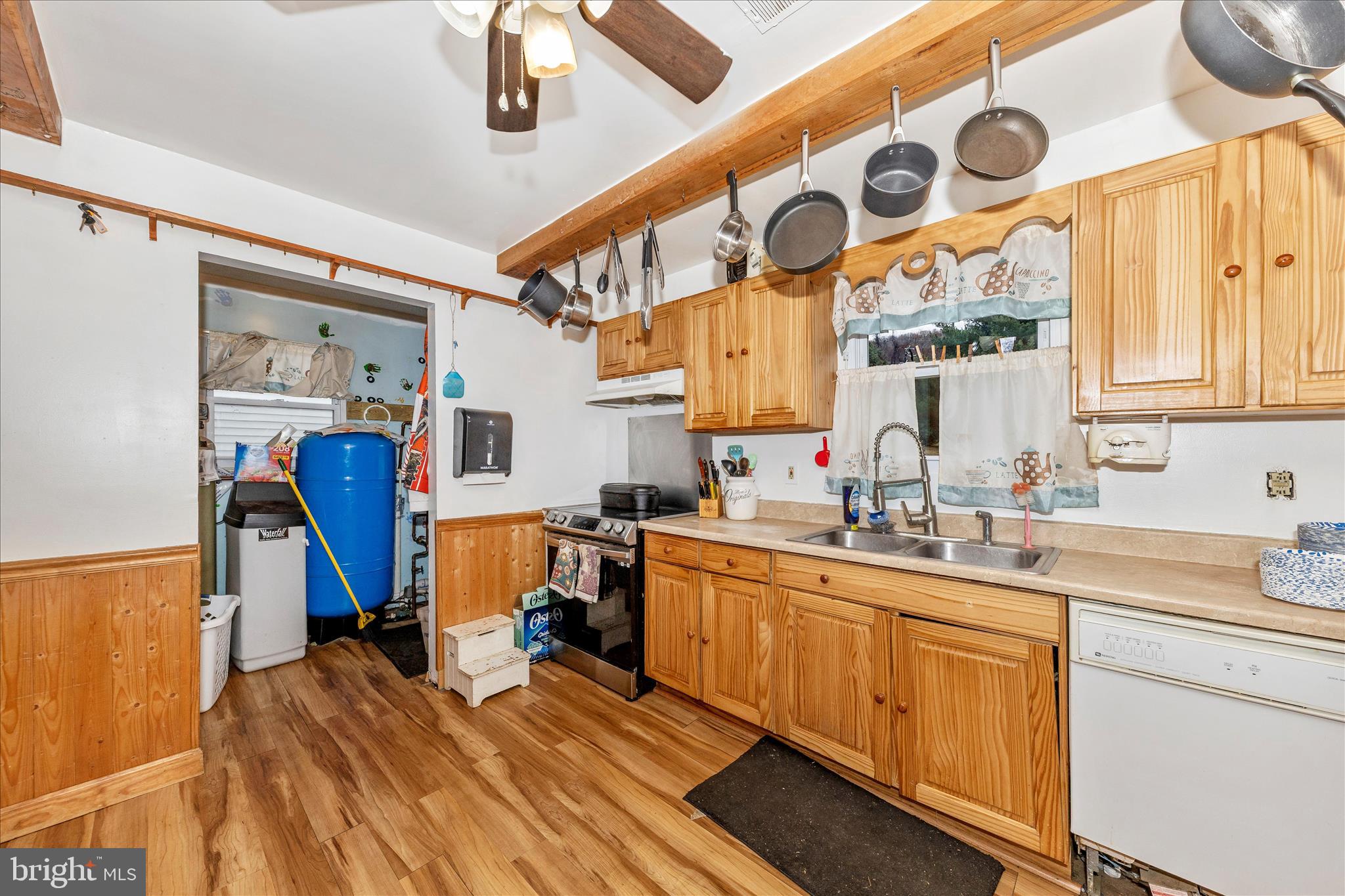 2915 Fry Road Jefferson, MD 21755 - Photo 16 of 66 Kitchen