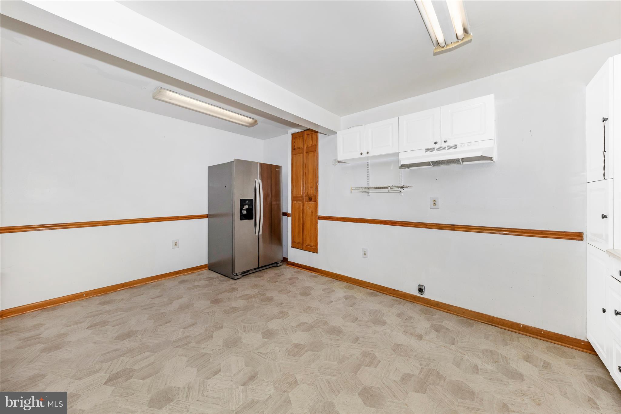 2915 Fry Road Jefferson, MD 21755 - Photo 41 of 66 a view of an empty room with a window