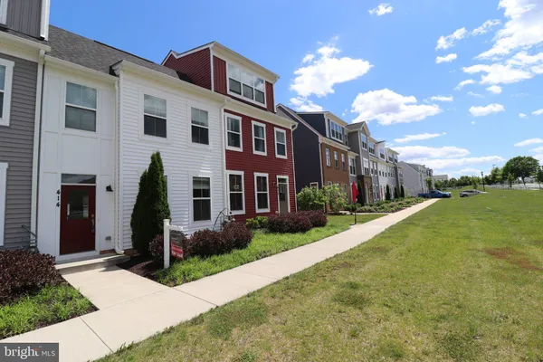 $440,000 | 414 Waverley Drive, Frederick, MD 21702
