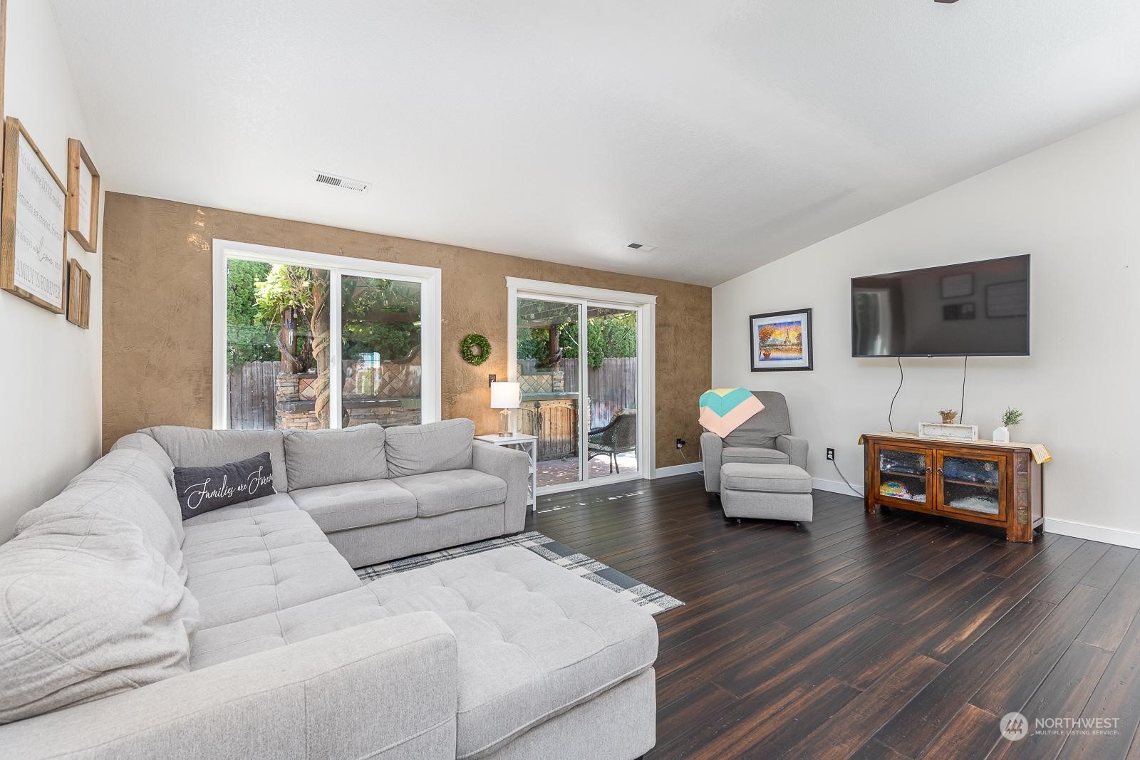 8901 West Rio Grande Avenue Kennewick, WA 99336 - Photo 8 of 26 Gallery Image 8